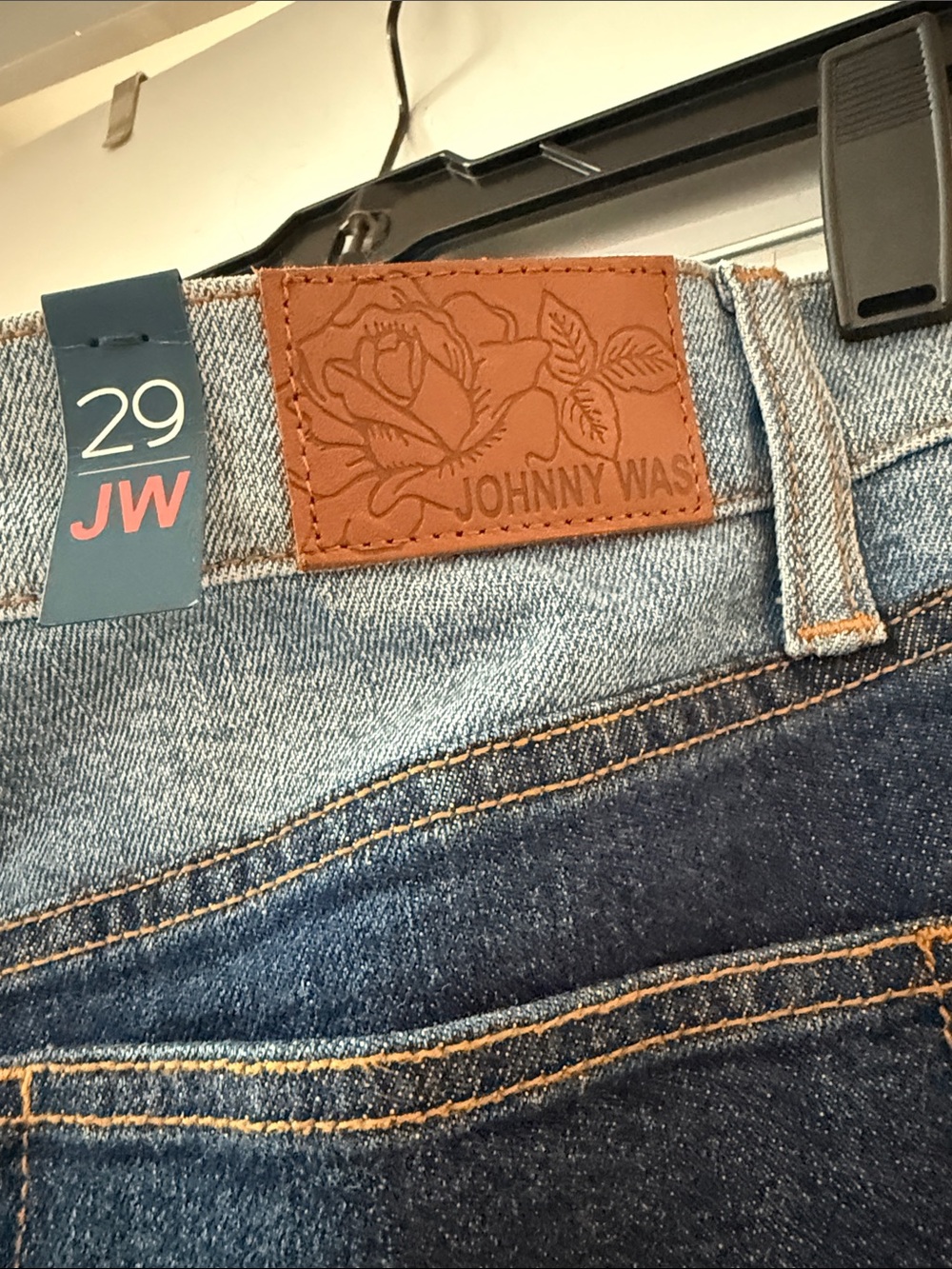 Johnny Was Contrast Wide Leg Jean - Picture 6 of 8